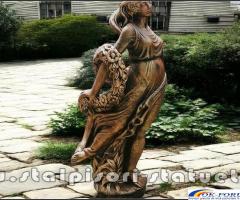 Statuetă domnița cu flori, arămiu antichizat, model S50.