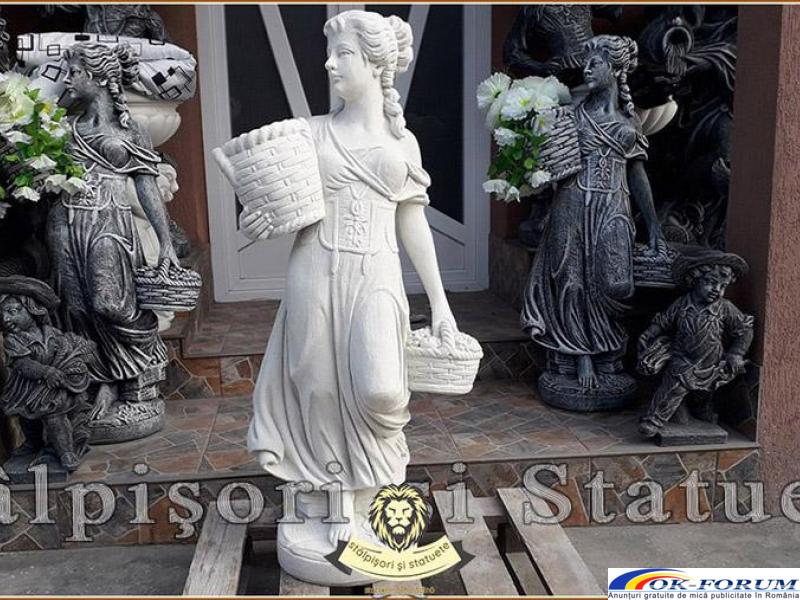 Statuetă domnița cu coșulețe, alb marmorat, model S67. - 1