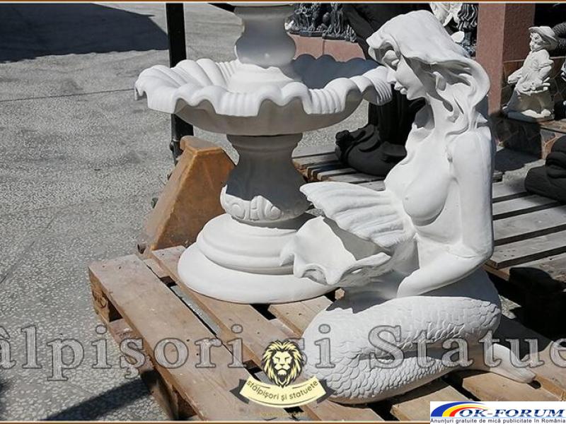 Statuetă sirenă cu scoică, alb marmorat, model S49. - 4