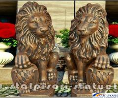 Set statuete lei cu blazon, arămiu patinat, model S2.