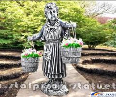 Statuetă țărancuța grădinăreasă, gri patinat, model S14.