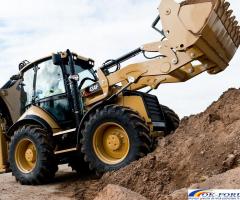 Închiriere Buldoexcavatoare cu Atașamente Diverse