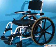 Scaun WC cu rotile din aluminiu