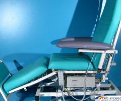 Scaun medical electric pentru tratament și recoltare sânge