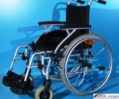 Scaun cu rotile invalizi