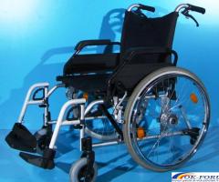 Scaun cu rotile invalizi -  B+B