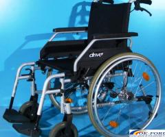Scaun cu rotile din aluminiu invalizi Drive - latime sezut 49 cm